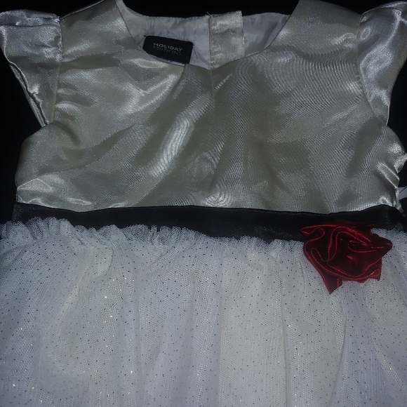 NEW GIRL'S HOLIDAY CREAM DRESS (SIZE 2T) - Picture 2 of 7